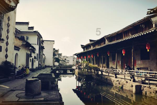 小团团要停播了，网友说是被王思聪拐跑了，她是如网友所说想奔现了吗？